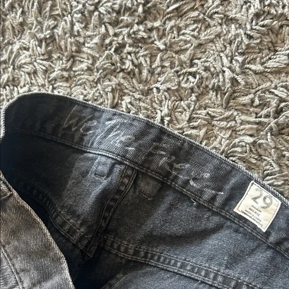 Free People Regular Mid Rise Black Raw Hem Cropped Button Fly Jeans Size 29 - Picture 9 of 10